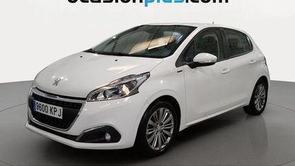 Używany Peugeot 208 Signature Sky 83 KM (61 kW) 2018 Biały Hatchback