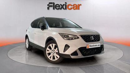 Używany Seat Arona FR 110 KM (80 kW) 2022 Biały SUV