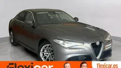 Gris Usado 2018 Alfa Romeo Giulia Super Berlina | 20.490 € (Precio justo)