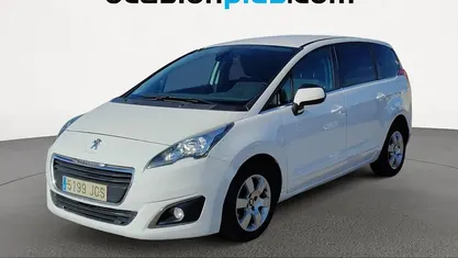 Usado 2015 Peugeot 5008 Active Monovolumen | 8500 € (Precio justo)