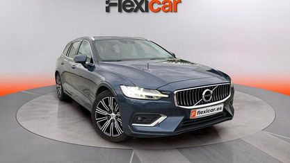 Begagnad Volvo V60 R-Design 190 HK (139 kW) 2019 Blå Kombi