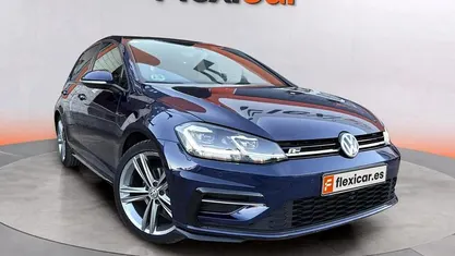 Azul Usado 2018 VW Golf Advance Berlina | 18.690 € (Precio justo)