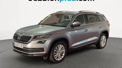 Usado Skoda Kodiaq Ambition 150 CV (110 kW) 2021 Gris SUV