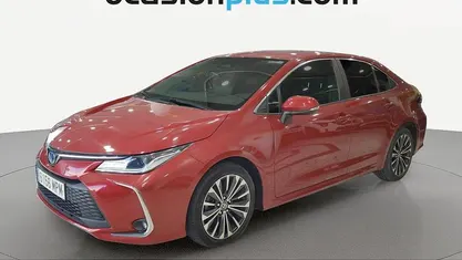Usado Toyota Corolla Style 140 CV (102 kW) 2024 Rojo Berlina