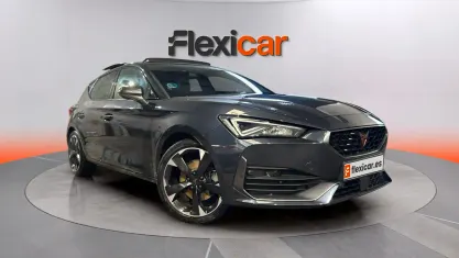 Usado Cupra Leon 150 CV (110 kW) 2023 Gris Berlina
