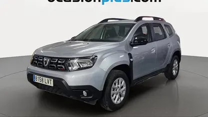 Usado Dacia Duster Comfort 116 CV (85 kW) 2021 Gris plata SUV