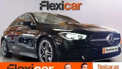 Usado Mercedes CLA200 163 CV (119 kW) 2020 Negro Berlina