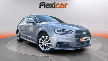 Usado 2018 Audi e-tron Premium SUV | 15.290 € (Precio justo)