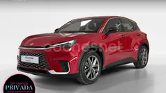 Rojo Usado 2025 Lexus LBX SUV | 34.990 € (Precio justo)