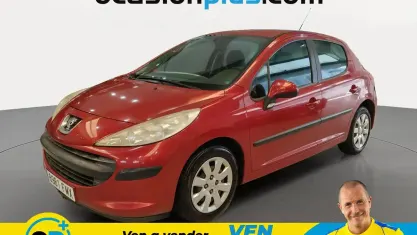 Usado Peugeot 207 75 CV (55 kW) 2007 Rojo Utilitario