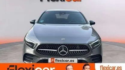 Gris Usado 2018 Mercedes A180 Utilitario | 20.990 € (Precio justo)