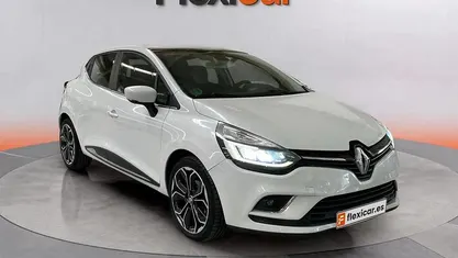 Usado Renault Clio IV 90 CV (66 kW) 2017 Berlina