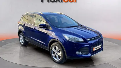 Usado Ford Kuga Trend 120 CV (88 kW) 2016 SUV