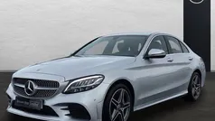 Gris / plata Usado 2019 Mercedes C200 AMG line Berlina | 28.900 € (Caro)