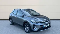 Usado 2024 Kia Stonic SUV | 18.300 € (Precio justo)