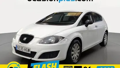 Usado Seat Leon 86 CV (63 kW) 2011 Amarillo Utilitario