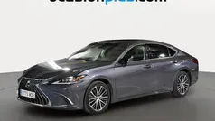 Gris Usado 2023 Lexus ES300H Berlina | 43.510 €