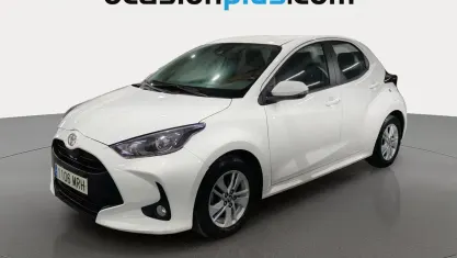 Käytetty Toyota Yaris Edition 125 HP (91 kW) 2024 Valkoinen Viistoperä