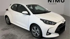 Usado 2024 Toyota Yaris Hybrid Active Utilitario | 19.950 € (Precio justo)
