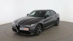 Gris Usado 2019 Alfa Romeo Giulia Veloce Berlina | 26.299 € (Precio justo)
