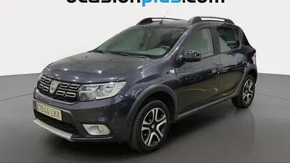 Gris Usado 2020 Dacia Sandero Utilitario | 9991 € (Precio justo)