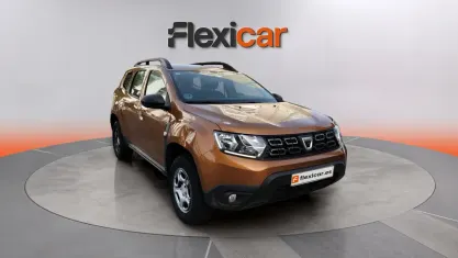 Usado Dacia Duster Comfort 116 CV (85 kW) 2019 Amarillo SUV