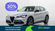 Usado 2023 Alfa Romeo Stelvio Sprint SUV | 27.990 € (Precio justo)