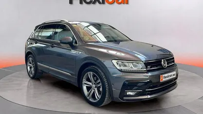 Usado VW Tiguan Advance 150 CV (110 kW) 2020 Gris SUV