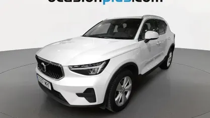 Usado Volvo XC40 Core 163 CV (119 kW) 2024 Blanco SUV