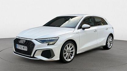 Käytetty Audi A3 Sportback S-Line 150 HP (110 kW) 2023 Valkoinen Viistoperä