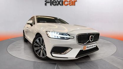 Begagnad Volvo S60 Business Edition 190 HK (139 kW) 2020 Vit Sedan