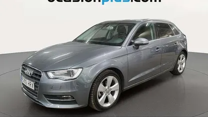 Usado Audi A3 Sportback Ambition 150 CV (110 kW) 2013 Gris Utilitario