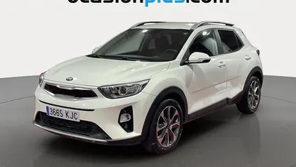 Blanco Usado 2018 Kia Stonic SUV | 12.910 € (Buen precio)