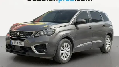 Usado Peugeot 5008 Active 131 CV (96 kW) 2017 Gris SUV