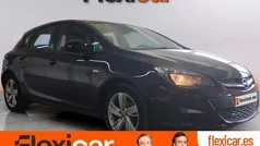 Usado 2016 Opel Astra Excellence Berlina | 9790 € (Buen precio)