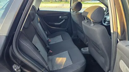 Usado Seat Ibiza Reference 100 CV (73 kW) 2007 Utilitario