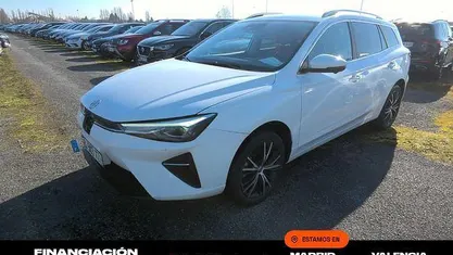 Usado MG MG5 EV Luxury 114 kW (156 CV) 2023 Blanco Familiar