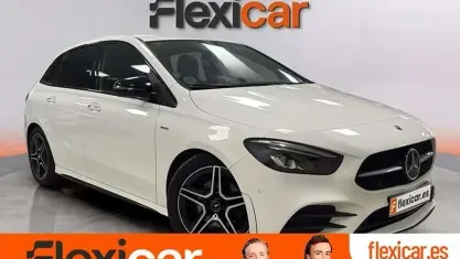 Usado Mercedes B200 150 HP (110 kW) 2021 Branco Monovolume