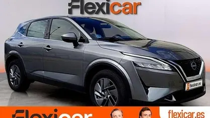 Käytetty Nissan Qashqai Acenta 140 HP (102 kW) 2024 Harmaa Katumaasturi
