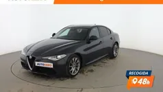Negro Usado 2018 Alfa Romeo Giulia Super Berlina | 18.599 € (Precio justo)