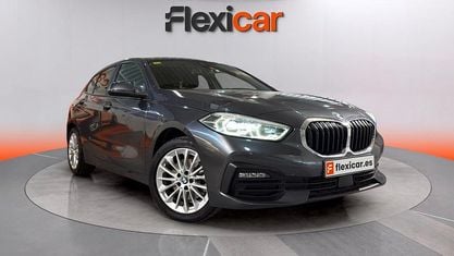 Käytetty BMW 118 140 HP (102 kW) 2020 Harmaa Viistoperä