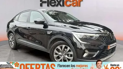Usado Renault Arkana Evolution 140 CV (102 kW) 2024 Negro SUV