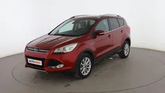 Rojo Usado 2016 Ford Kuga Titanium SUV | 13.899 € (Buen precio)