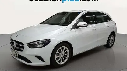 Usado Mercedes B180 116 CV (85 kW) 2020 Blanco Monovolumen