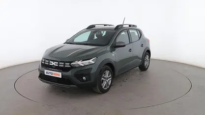 Usado Dacia Sandero Expression 91 CV (66 kW) 2023 Utilitario