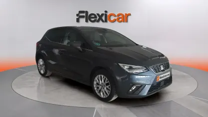 Usado Seat Ibiza Style 116 CV (85 kW) 2024 Gris Utilitario