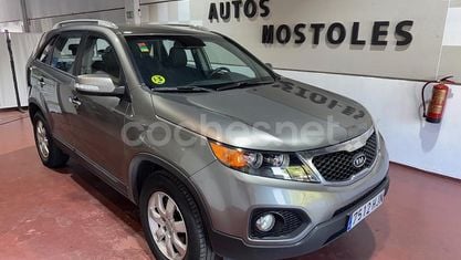 Usado Kia Sorento 150 CV (110 kW) 2012 Gris / plata SUV