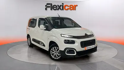 Usado Citroën Berlingo Feel 102 CV (75 kW) 2021 Monovolumen