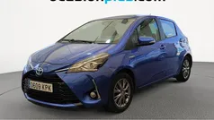 Azul Usado 2018 Toyota Yaris Hybrid Active Utilitario | 15.446 € (Precio justo)