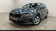 Gris Usado 2021 Skoda Octavia Style Berlina | 17.490 € (Precio justo)